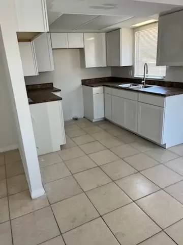 Main picture of 1801 Kent Dr