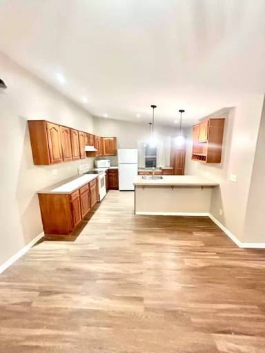 Main picture of 62 East Ave