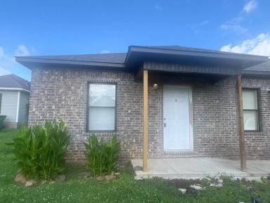 Main picture of 11700 La Estrada Dr
