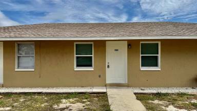 Main picture of 282 Century Blvd