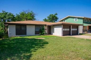 Main picture of 5413 32nd St