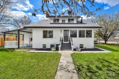 Main picture of 203 S Juniper St