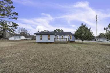 Main picture of 114 Placid Pl