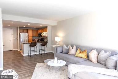 Main picture of Potomac Place Condominiums