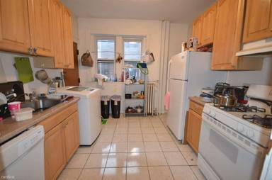 Main picture of 12-24 Glenville Ave