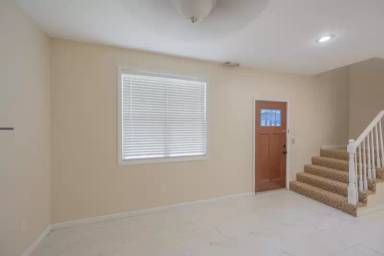 Main picture of 2832 Harrison St