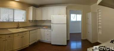 Main picture of 127 Beresford Ave