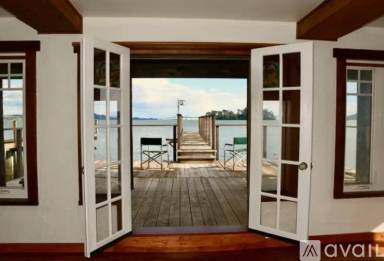 Main picture of 53 Beach Dr