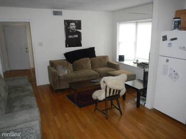 Main picture of 64 Hillside St