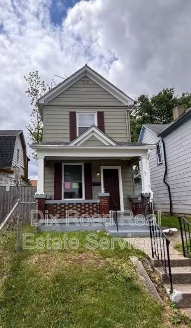 Main picture of 67 S McGee St