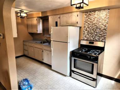 Main picture of 406 Maytide St