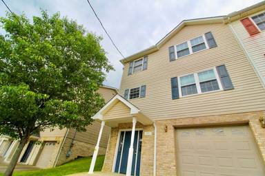 Main picture of 888 Tremont St
