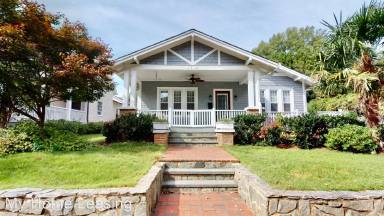 Main picture of 1712 Lyndhurst Ave