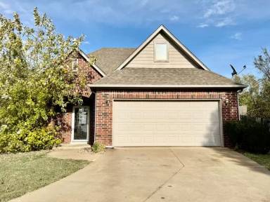 Main picture of 11217 S Birch St