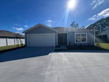 Main picture of 4 Pritchard Dr