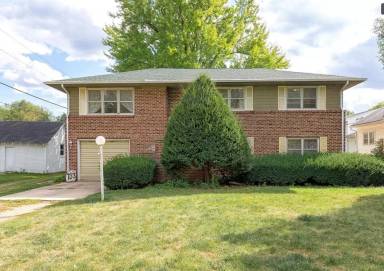 Main picture of 2509 Gloria Dr