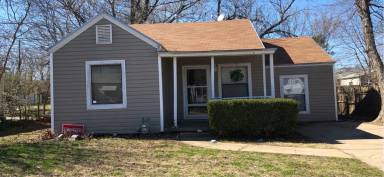 Main picture of 1040 N Florence Pl