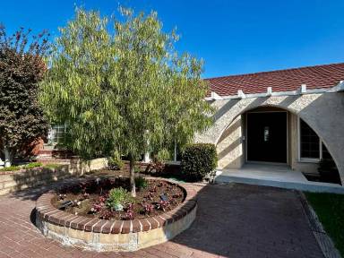 Main picture of 9624 Amberwick Cir