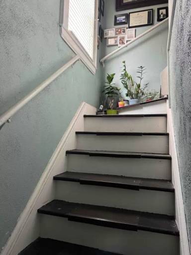 Main picture of 171 Highland Ave