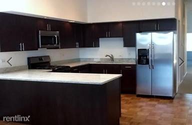 Main picture of Fullerton Lofts