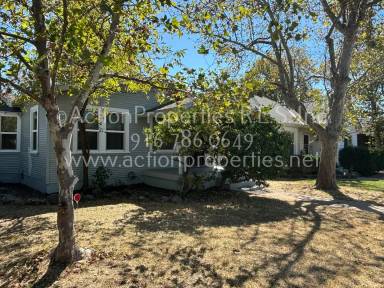 Main picture of 112 Coronado Ave