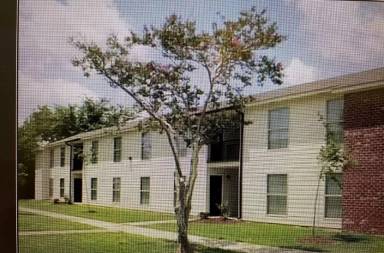 Main picture of 127 East St