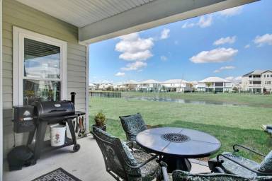 Main picture of 332 Rum Runner Way