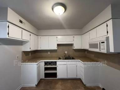 Main picture of Forest Pointe Apartments