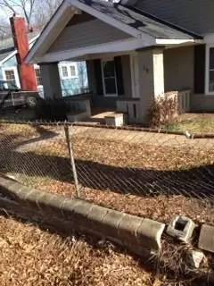 Main picture of 10 Davis St