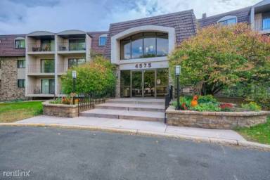 Main picture of Fountain Lake Condominiums