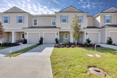 Main picture of 296 Anthony Dr