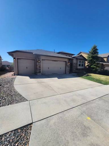 Main picture of 5935 Harney Dr