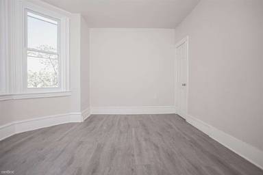 Main picture of Philly Room Rentals