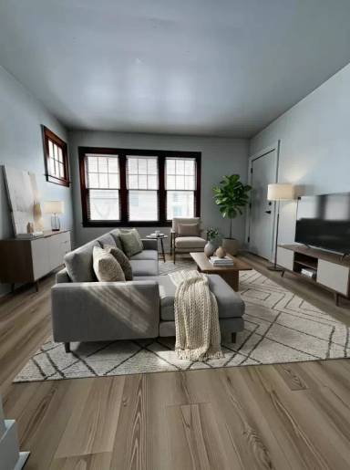 Main picture of 138 E Henry St