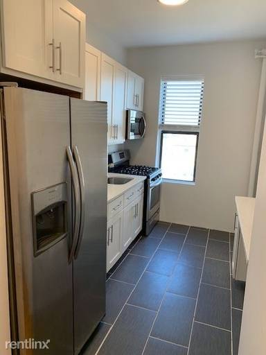 Main picture of 239 Ocean Ave
