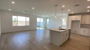 Main picture of 3311 Emerald Ln