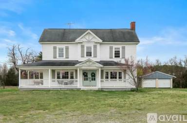 Main picture of 8375 Woodleaf Rd