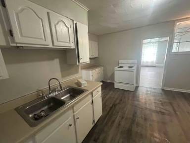 Main picture of 412 Lincoln St