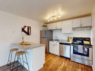Main picture of Sandpiper Apartments