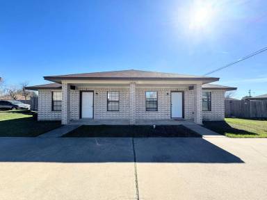 Main picture of 3106 Courtney Ln
