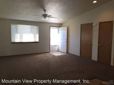 Main picture of 2938 SW 24th Ct