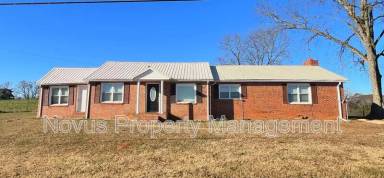 Main picture of 5083 County Road 49