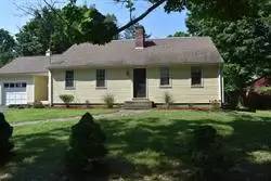 Main picture of 19 Farview Way