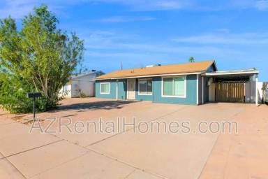 Main picture of 2210 W Hermosa Dr