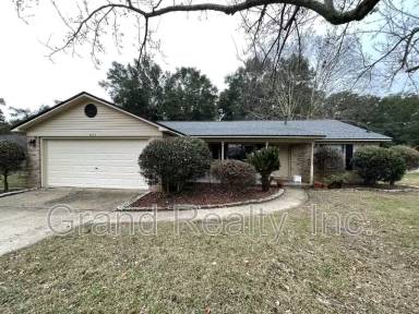 Main picture of 3965 Deerwood Cir