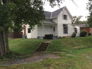 Main picture of 350 S South St