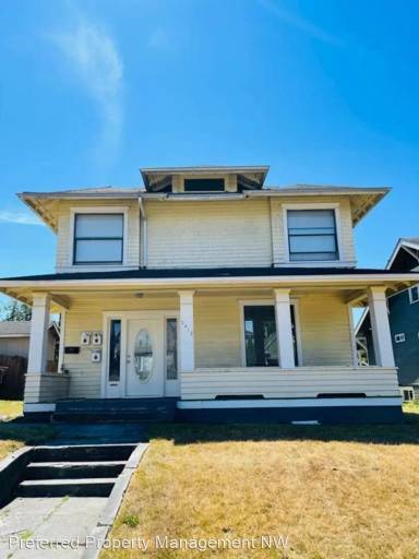 Main picture of 2412 Everett Ave