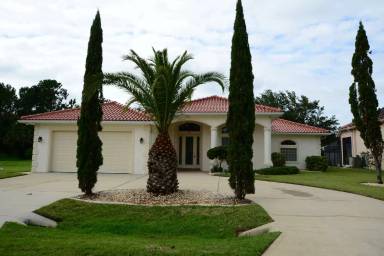 Main picture of 8 Fernon Ln