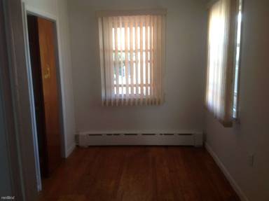 Main picture of 26 Neperan Rd