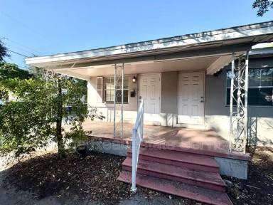 Main picture of 2168 8th Ave N